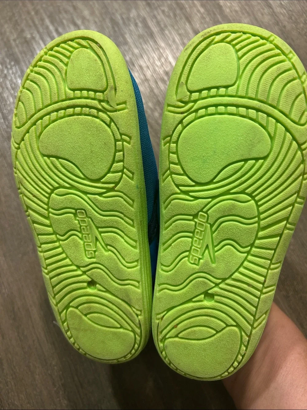 Speedo Kids Blue and Navy Lime-Trim Water Shoes, Size 9/10, Gently Used.